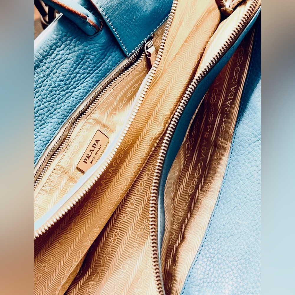 Prada Vitello Daino Triple Pocket Shopper Tote -  
Cosmic blue pebbled leather - Picture 7 of 16